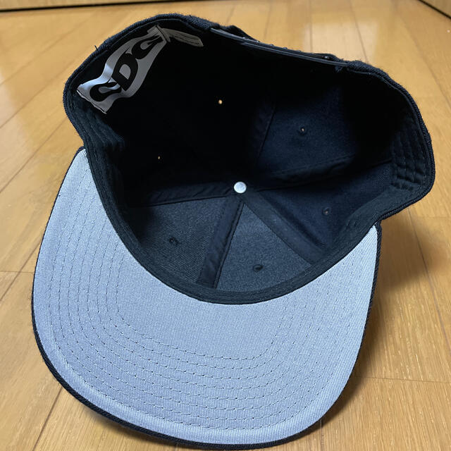 COMME des GARCONS(コムデギャルソン)のcdg commedesgarcons キャップ CAP スナップバック 正規品 メンズの帽子(キャップ)の商品写真