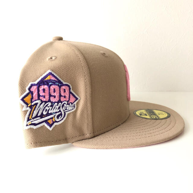 NEW ERA 59fifty ツバ裏ピンク　ヤンキース