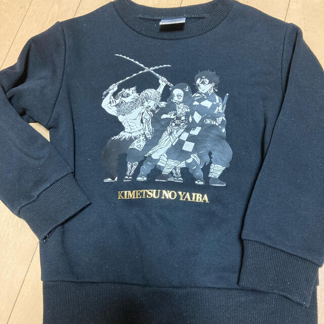 GU(ジーユー)の鬼滅の刃　GU トレーナー キッズ/ベビー/マタニティのキッズ服男の子用(90cm~)(Tシャツ/カットソー)の商品写真