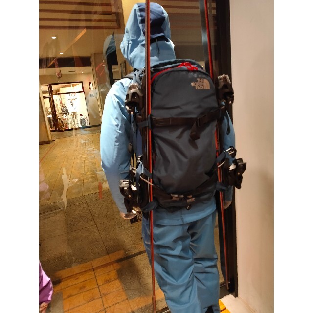 THE NORTH FACE(ザノースフェイス)のザノースフェイス THE NORTH FACE NM61951　Lサイズ 38L スポーツ/アウトドアのスノーボード(バッグ)の商品写真