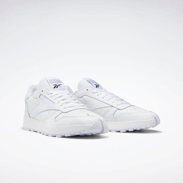 Maison Martin Margiela(マルタンマルジェラ)のMaison Margiela x Reebok White 24.5 メンズの靴/シューズ(スニーカー)の商品写真