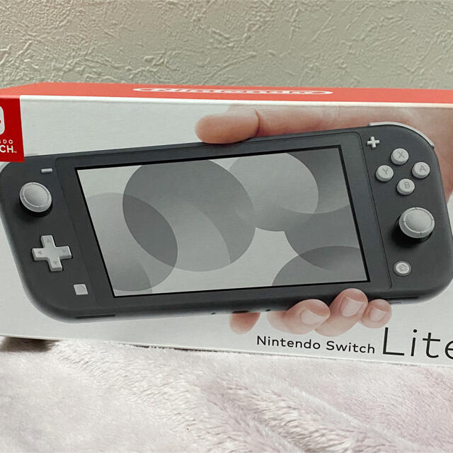 Nintendo Switch - 【美品】Nintendo Switch light グレーの通販 by 𝐑𝐚𝐦𝐮´s shop