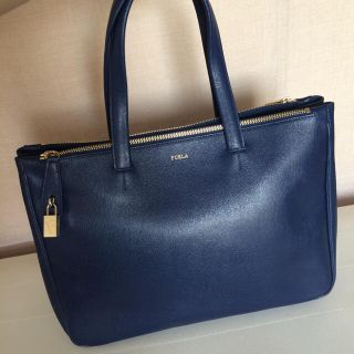 フルラ(Furla)のフルラ  ネイビー  トート(トートバッグ)