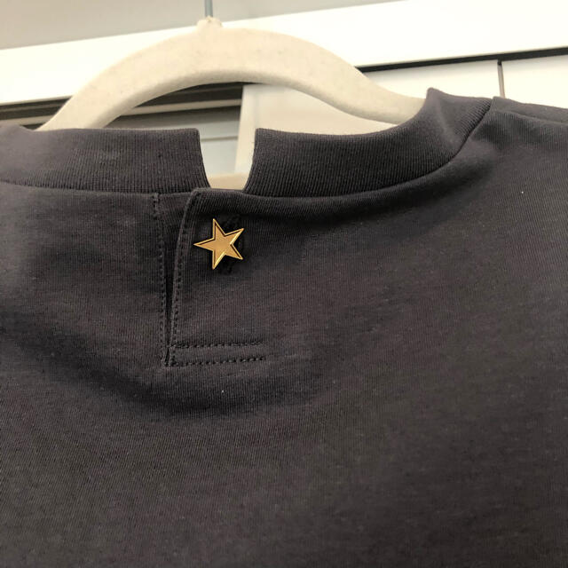 DEUXIEME CLASSE(ドゥーズィエムクラス)のオリバーサット　バック⭐︎ボタンロングスリーブTシャツ レディースのトップス(Tシャツ(長袖/七分))の商品写真