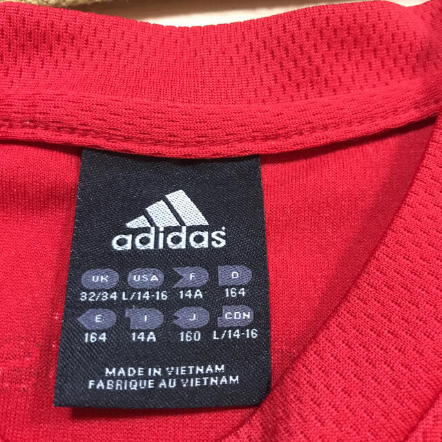 adidas(アディダス)の専用 キッズ/ベビー/マタニティのキッズ服男の子用(90cm~)(Tシャツ/カットソー)の商品写真
