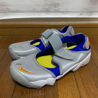 ナイキ(NIKE)のhikari様(スニーカー)