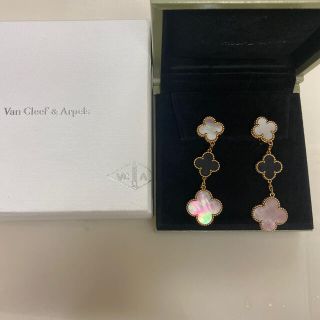 ヴァンクリーフアンドアーペル(Van Cleef & Arpels)のアルハンブラ ピアス(ピアス)