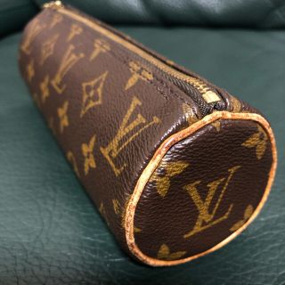 LOUIS VUITTON - ルイヴィトン ゴルフボール 小物入れ ペンケースの