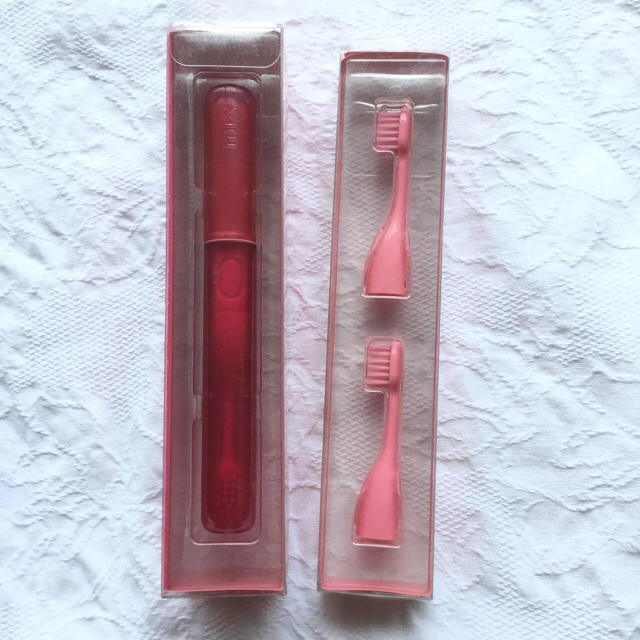電動歯ブラシ  ピンク♡ コスメ/美容のオーラルケア(歯ブラシ/デンタルフロス)の商品写真