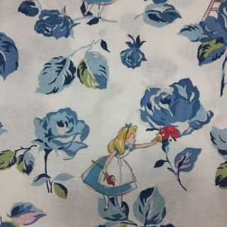 キャスキッドソン(Cath Kidston)のキャス・キッドソンアリスブルーローズカットクロス(生地/糸)