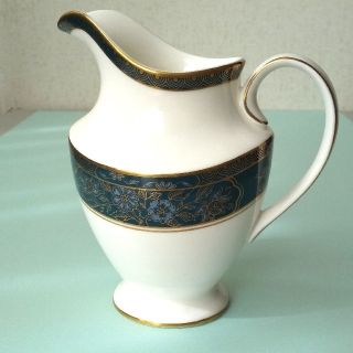 ロイヤルドルトン(Royal Doulton)の新品 ロイヤルドルトン クリーマー Lサイズ カーライル(食器)