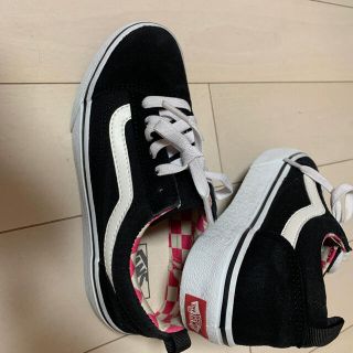 ヴァンズ(VANS)のvans スニーカー　ゴム紐スリッポン　22センチ　美品(スニーカー)