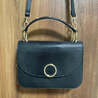 チャールズアンドキース(Charles and Keith)の美品！Charles and Keith ショルダーバッグ ブラック(ショルダーバッグ)