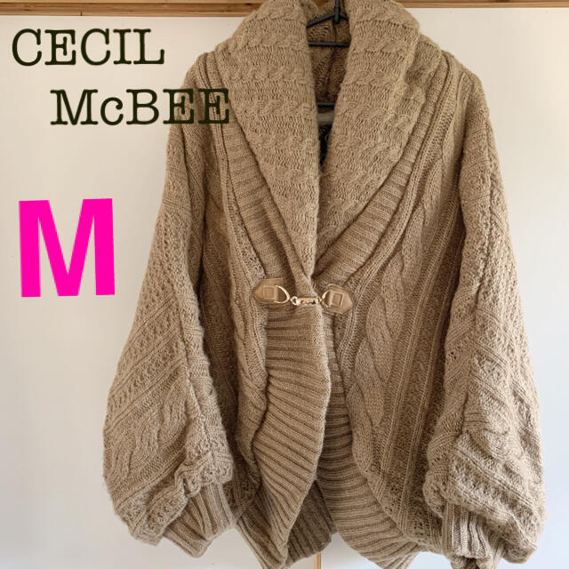 CECIL McBEE(セシルマクビー)のセシルマクビー　ニット　ポンチョ　コート　M レディースのジャケット/アウター(ポンチョ)の商品写真