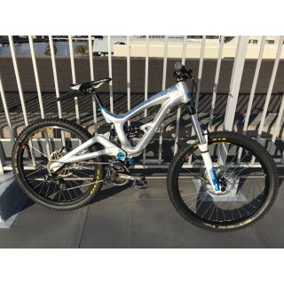 ジーティーバイシクルズ(GT Bicycles)の【中古品】GT Ruckus 7 2.0 ダウンヒルバイク(自転車本体)