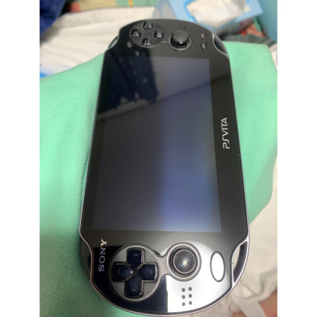 PlayStation®Vita クリスタル・ブラック 3G/Wi-Fiモデル… 2