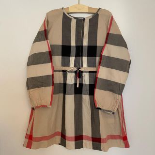 バーバリー(BURBERRY)のバーバリー　キッズ☆ワンピース☆size7(ワンピース)