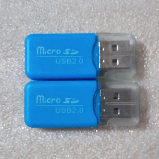 ♪2個★USB カードリーダー USB2.0 変換アダプター ブルー スマホ/家電/カメラのスマホ/家電/カメラ その他(その他)の商品写真