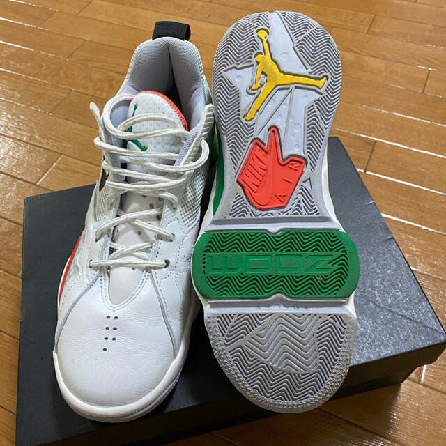 NIKE(ナイキ)のNIKE JORDAN ZOOM ’92 メンズの靴/シューズ(スニーカー)の商品写真