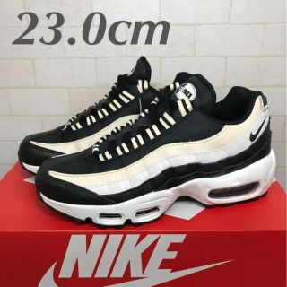 ナイキ(NIKE)の【新品23.0cm】NIKE W エアマックス  95 ベージュ(スニーカー)