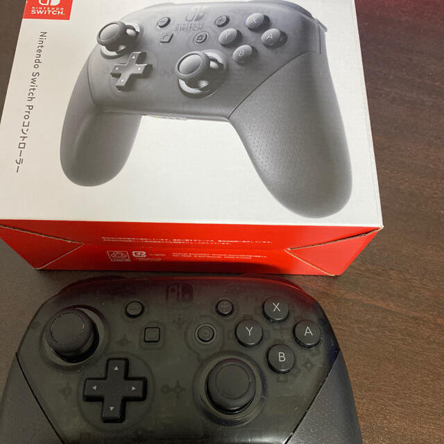 Nintendo Switch PROコントローラー