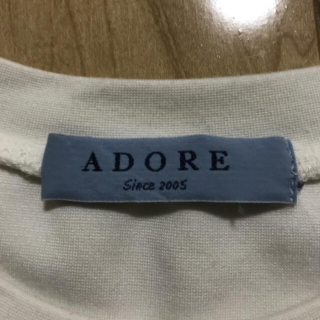 ADORE(アドーア)の【リリーガーデニア様専用】☆未使用新品☆ADOREのTシャツ レディースのトップス(Tシャツ(半袖/袖なし))の商品写真