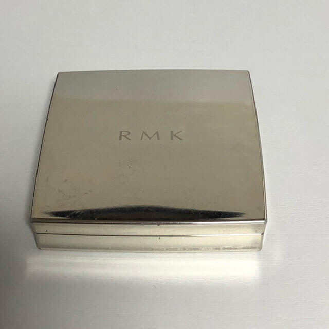 RMK(アールエムケー)のRMK フェイスカラー　ゴールドインプレッションイルミネーター コスメ/美容のベースメイク/化粧品(フェイスカラー)の商品写真