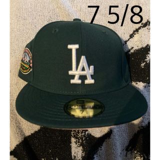 ニューエラー(NEW ERA)のLA dodgers new era ツバ裏ピンク green 7 5/8(キャップ)