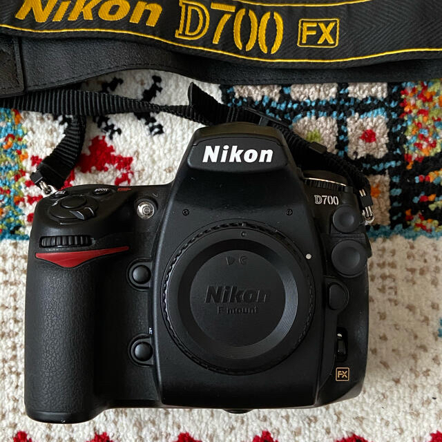 Nikon(ニコン)のNikon d700 スマホ/家電/カメラのカメラ(デジタル一眼)の商品写真