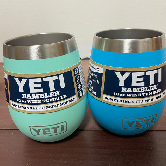 YETI ワイングラス　ネイビー　シーフォーム スポーツ/アウトドアのアウトドア(食器)の商品写真