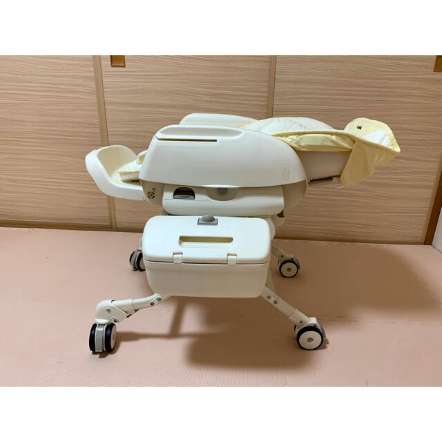 combi(コンビ)の【最終値下げ11,600→8,980円】コンビ ハイローチェア ネムリラ キッズ/ベビー/マタニティのキッズ/ベビー/マタニティ その他(その他)の商品写真