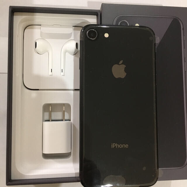 iPhone8 64GB スペースグレイ