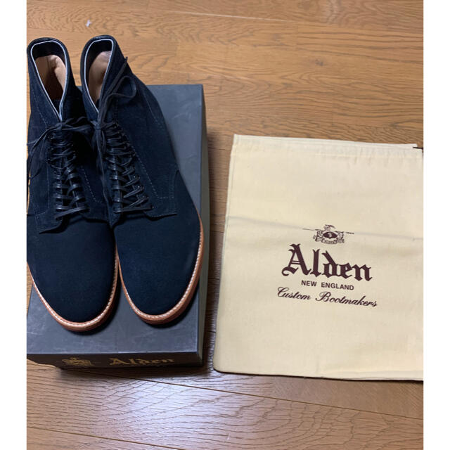 Alden(オールデン)の【新品未使用】オールデン　スエードブーツ US9D ダークネイビー メンズの靴/シューズ(ブーツ)の商品写真