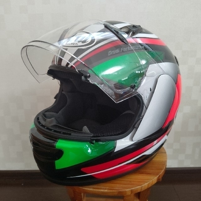 自動車/バイクArai ヘルメット　QUANTUM-J