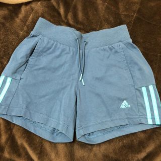 アディダス(adidas)のadidas アディダス  短パン　140(パンツ/スパッツ)