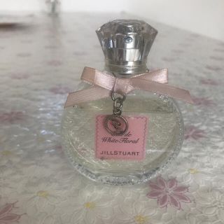 ジルスチュアート(JILLSTUART)のJILLSTUART リラックス オード ホワイトフローラル 50ml 香水(香水(女性用))