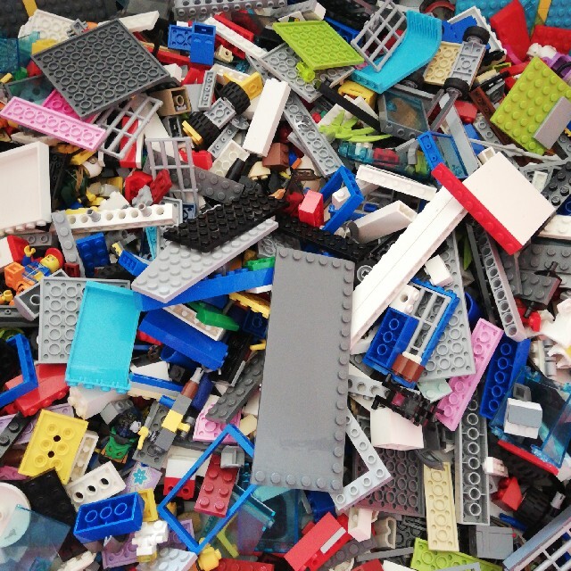 Lego(レゴ)のレゴパーツ　大量 キッズ/ベビー/マタニティのおもちゃ(知育玩具)の商品写真