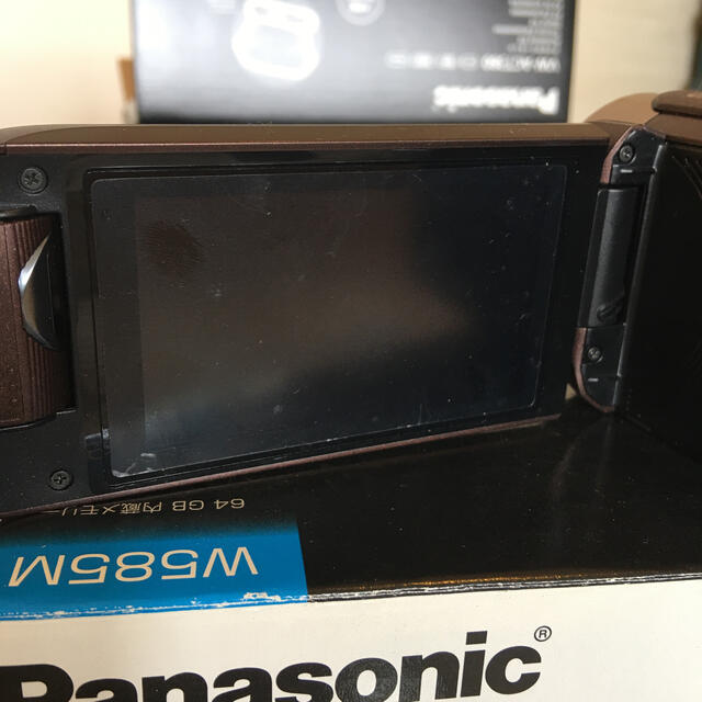 Panasonic HC-W585M アクセサリーキット付き カメラ Panasonic HC-W585M アクセサリーキット付き カメラ