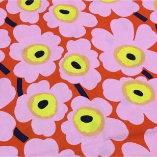 マリメッコ(marimekko)のマリメッコ 生地 ミニウニッコ　オレンジピンク(生地/糸)