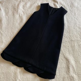 バーニーズニューヨーク(BARNEYS NEW YORK)の❤️ヨーコチャン　未着用　40ペダルワンピース(ひざ丈ワンピース)