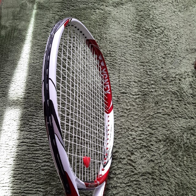 YONEX(ヨネックス)のVCORE100スピン テニスラケット スポーツ/アウトドアのテニス(ラケット)の商品写真