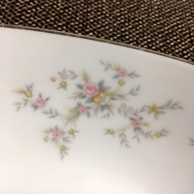 Noritake(ノリタケ)の【Old Noritake】オーバルボウル ARLENE ヴィンテージ インテリア/住まい/日用品のキッチン/食器(食器)の商品写真