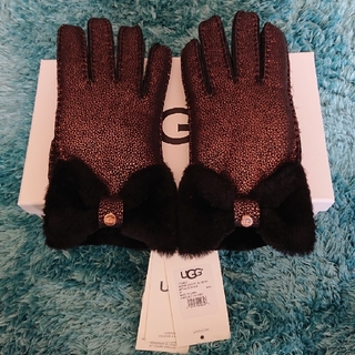 アグ リボン 手袋(レディース)の通販 50点 | UGGのレディースを買う
