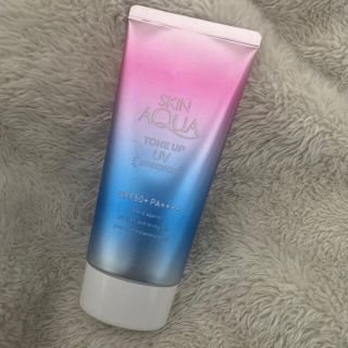 ロートセイヤク(ロート製薬)のスキンアクア　トーンアップUVエッセンスa(日焼け止め/サンオイル)