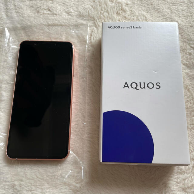 AQUOS(アクオス)のAQUOS sense3 basic  スマホ/家電/カメラのスマートフォン/携帯電話(スマートフォン本体)の商品写真