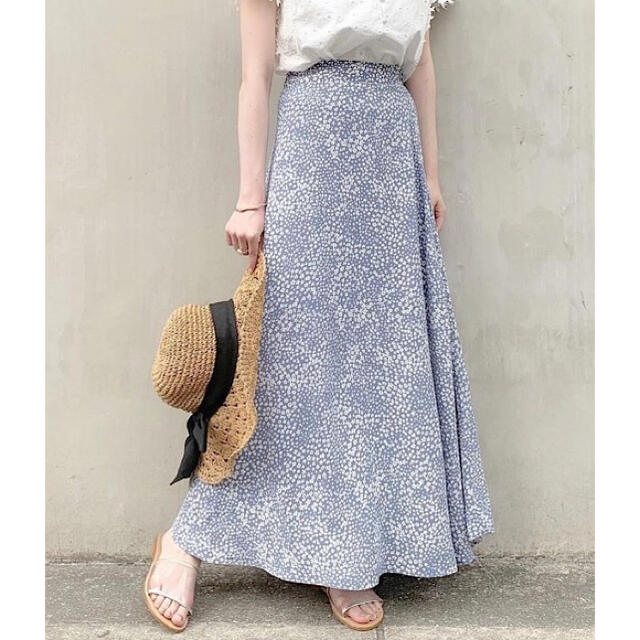 flower(フラワー)の【 27日までﾀｲﾑｾｰﾙ】flower paint flower skirt2 レディースのスカート(ロングスカート)の商品写真