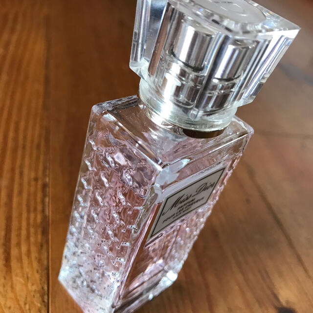 Dior(ディオール)のss様専用　ヘアミスト　香水 コスメ/美容の香水(香水(女性用))の商品写真