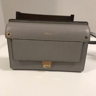 フルラ(Furla)のFURLA  フルラ　ショルダーバッグ　財布(ショルダーバッグ)