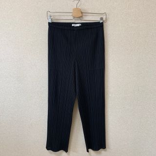 プリーツプリーズイッセイミヤケ(PLEATS PLEASE ISSEY MIYAKE)のPLEATS PLEASE ISSEY MIYAKE パンツ　黒(カジュアルパンツ)