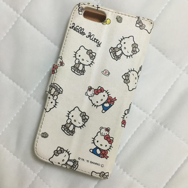 Nina mew(ニーナミュウ)のキティちゃん  iPhoneケース スマホ/家電/カメラのスマホアクセサリー(モバイルケース/カバー)の商品写真